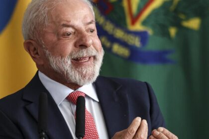 Lula afirma que extinção do imposto sindical “asfixiou” sindicatos e preservou empresários 10 ocrente 1776308682