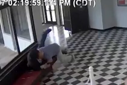 Diretor se atira sobre ex-aluno armado e evita massacre em escola de Oklahoma 12 ocrente 1776316749
