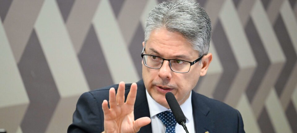 Alessandro Vieira reage a pedido de investigação de Gilmar Mendes e diz estar amparado por imunidade parlamentar 2 ocrente 1776322187