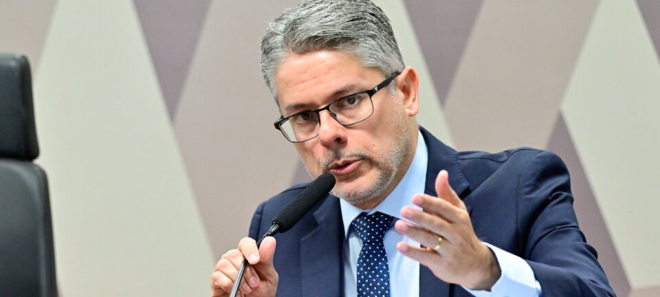 Senador pede à PGR que arquive pedido de Gilmar Mendes por abuso de autoridade 2 ocrente 1776406822