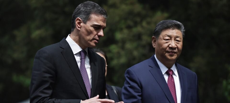 Sánchez reforça parceria com Pequim, confronta Trump e se oferece como elo entre UE e China 2 ocrente 1776470687