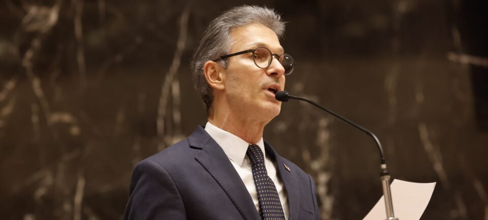Zema amplia ataque ao STF depois de confronto público com Gilmar Mendes 2 ocrente 1776473368