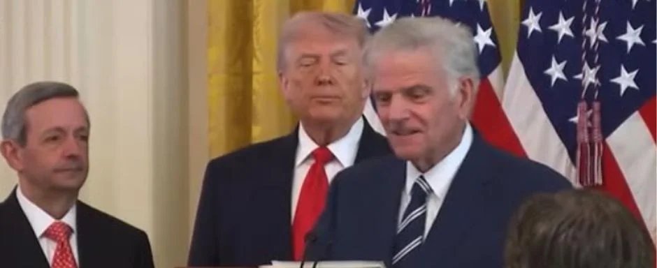 Franklin Graham minimiza polêmica sobre imagens que associam Donald Trump a Jesus Cristo 2 ocrente 1776526474