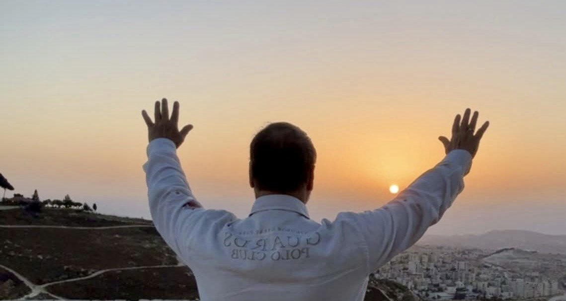 Pastor Joel Engel diz que maior risco para cristãos é “agir para Deus sem a Sua presença” 2 ocrente 1776528262