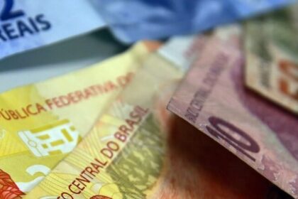 Pesquisa Datafolha aponta que 67% dos brasileiros estão endividados; 41% devem a parentes e amigos 2 ocrente 1776627287