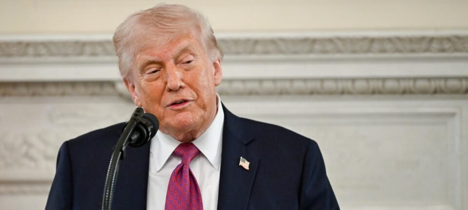Trump prorroga cessar-fogo com Irã por tempo indeterminado e mantém bloqueio naval 2 ocrente 1776809972