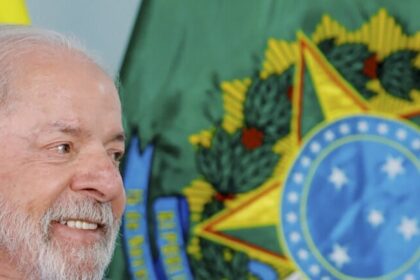 Juros de 14,75% e endividamento recorde devoram ganhos salariais das famílias no 3º mandato Lula 10 ocrente 1776902772