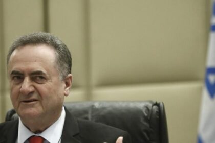 Tel Aviv aguarda aval de Trump para reiniciar ofensiva e “derrubar” regime iraniano 12 ocrente 1776971061