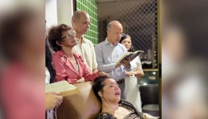 Aniversário de 39 anos de Amanda Wanessa reúne família e amigos em culto íntimo no Recife 2 ocrente 1776989955