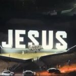 Igreja Lírio ergue mirante com letreiro “Jesus” e transforma área degradada em Itaquera 4 ocrente 1777024227