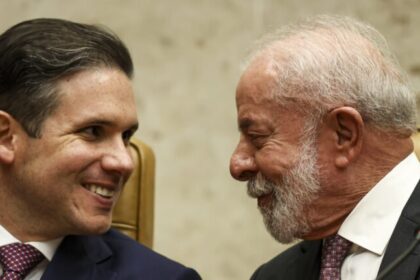 Câmara acelera debate para substituir escala 6x1 por jornadas mais curtas 8 ocrente 1777133973