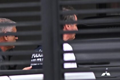 Bolsonaro fecha primeiro mês em prisão domiciliar e aguarda sinal verde de Moraes para cirurgia no ombro 4 ocrente 1777292357