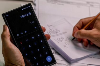 Endividamento das famílias bate 49,9% e pressiona decisão do Copom 18 ocrente 1777353609