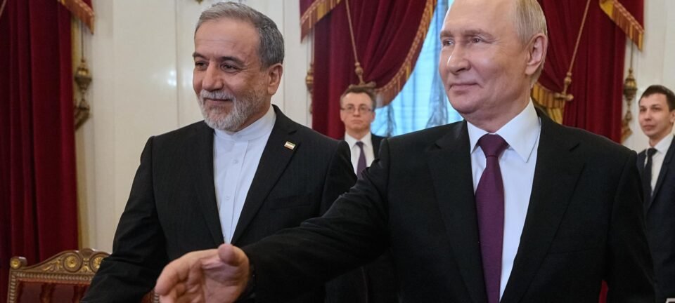 Putin diz ter recebido recado de Mojtaba Khamenei e enaltece “heroísmo” do Irã em reunião com chanceler 2 ocrente 1777357196