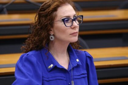Justiça italiana agenda para 22 de maio julgamento derradeiro de Carla Zambelli 14 ocrente 1777402155