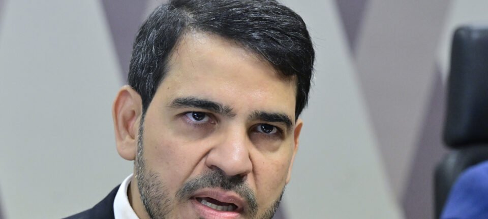 Indicado ao STF, Jorge Messias afirma ser “totalmente contra o aborto” e diz que pediu prisão em flagrante, não preventiva, em 8 de janeiro 2 ocrente 1777476861
