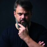 Tassos Lycurgo apresenta livro que expõe uso da linguagem como arma na guerra cultural 4 ocrente 1777728876