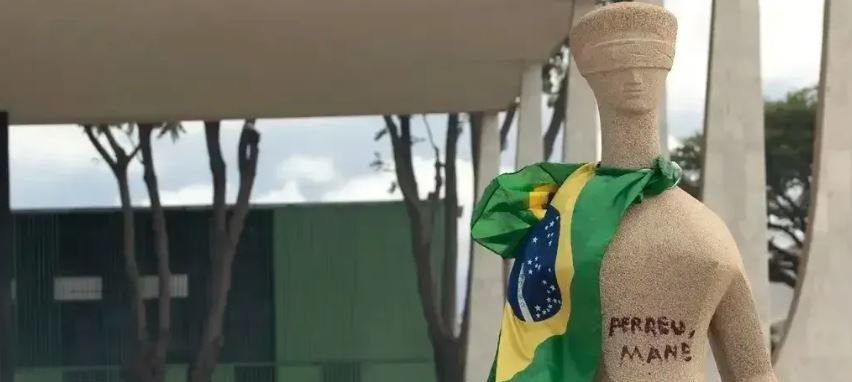 Defesa de Débora do Batom pede ao STF redução de pena com base em nova lei penal 2 ocrente 1777730672