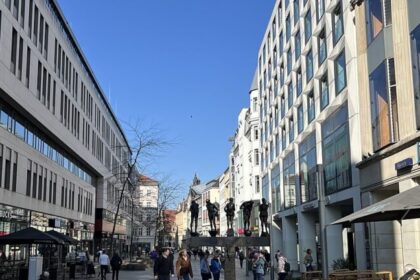 Carro avança sobre zona de pedestres em Leipzig, mata duas pessoas e fere oito 14 ocrente 1777916987