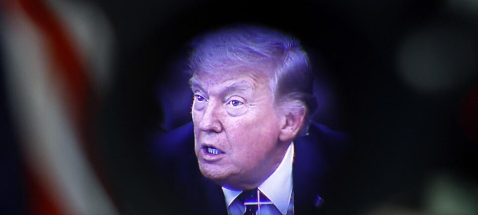 Trump avisa que “varrerá o Irã do mapa” se Teerã atacar navios americanos 2 ocrente 1777936896