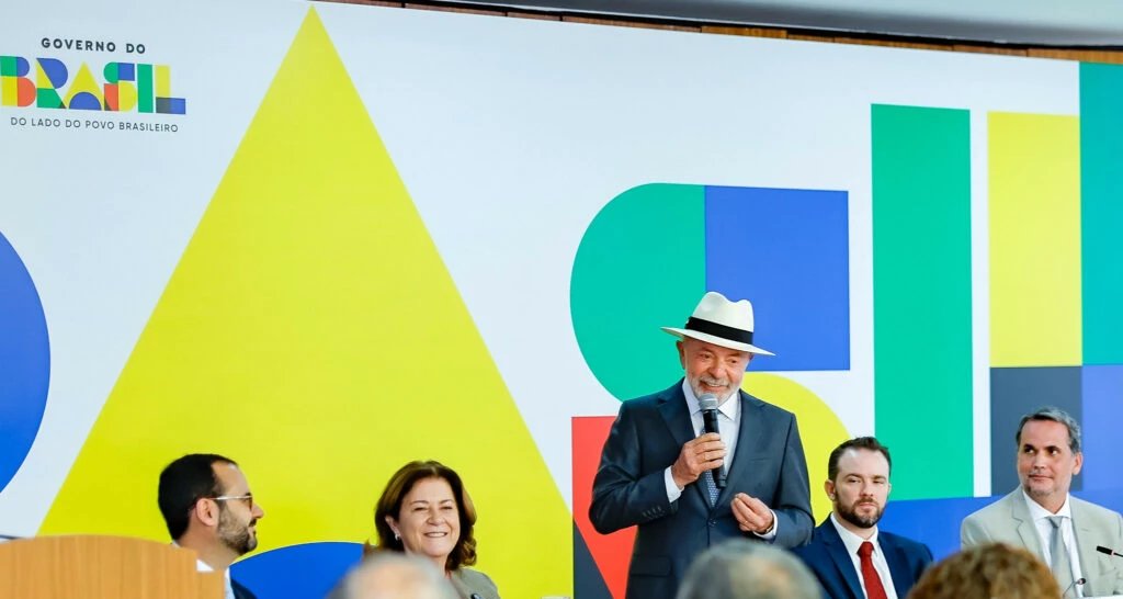 Deputado Thiago Manzoni diz que programa Desenrola não resolverá endividamento 2 ocrente 1777988057