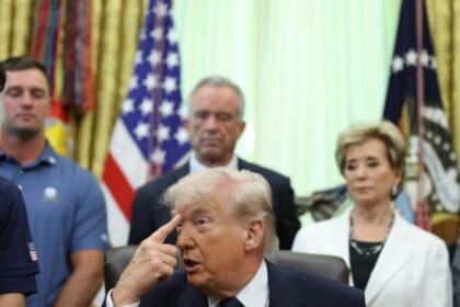 Trump acusa papa Leão XIV de “colocar católicos em perigo” ao falar sobre Irã 6 ocrente 1778005162
