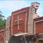 Bomba russa volta a atingir igreja pentecostal em Sloviansk e destrói metade do telhado 5 ocrente 1778064585