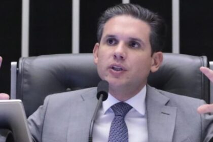 Hugo Motta nega uso eleitoral e aposta em aprovação do fim da escala 6x1 ainda em maio 12 ocrente 1778177056