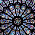 Controvérsia sobre novos vitrais de Notre-Dame chega aos tribunais e pressiona governo Macron 4 ocrente 1778184300