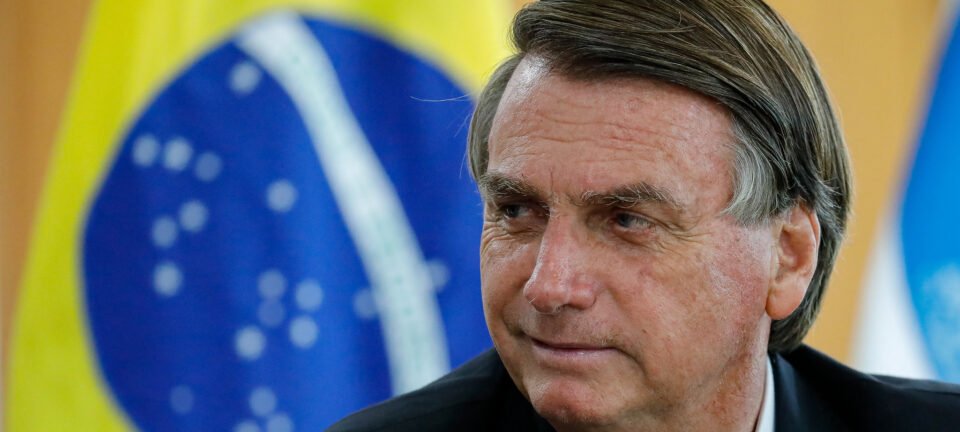 Defesa de Bolsonaro recorre a Fachin para derrubar condenação de 27 anos no STF 2 ocrente 1778299464