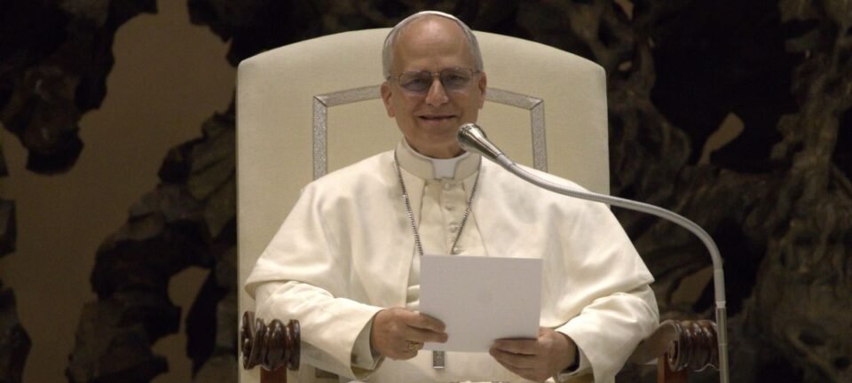 Um ano de pontificado: 10 momentos que definem o Papa Leão XIV 2 ocrente 1778333686