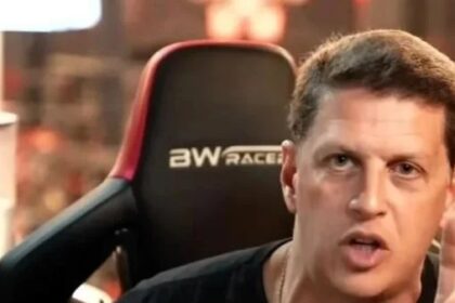 Ricardo Salles dispara contra Eduardo Bolsonaro em podcast; parlamentar promete réplica em vídeo 16 ocrente 1778505593