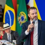Governo zera imposto de importação para compras de até US$ 50 e extingue “taxa das blusinhas” 4 ocrente 1778668471