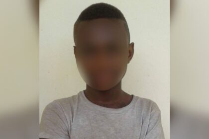 Sobrevivente de ataque brutal na infância lidera evangelismo entre adolescentes no Congo 4 ocrente 1778789063