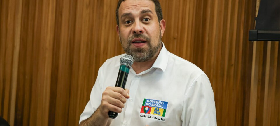 Boulos descarta ajuda a empresas por redução da jornada e fim da escala 6x1 2 ocrente 1778791751