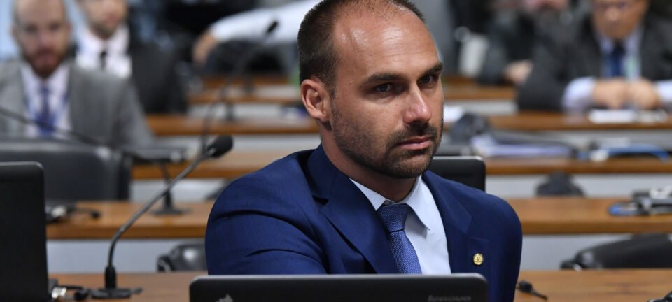Eduardo Bolsonaro afirma ter bancado início de filme, mas nega controle sobre investimento milionário 2 ocrente 1778912360