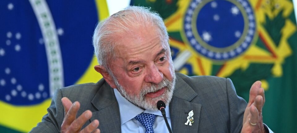 Lula anuncia R$ 2,2 bi para tratamento de câncer e alfineta Flávio Bolsonaro: “aqui não tem dinheiro do Vorcaro” 2 ocrente 1778915965