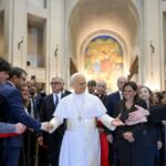 Papa Leão XIV condena “grande mentira” que alimenta ansiedade e depressão entre universitários 5 ocrente 1778917760