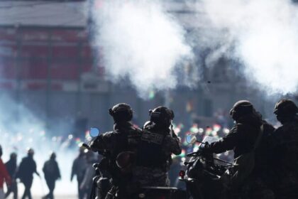Bloqueios de apoiadores de Evo Morales fecham aeroporto e agravam crise na Bolívia 2 ocrente 1778990693