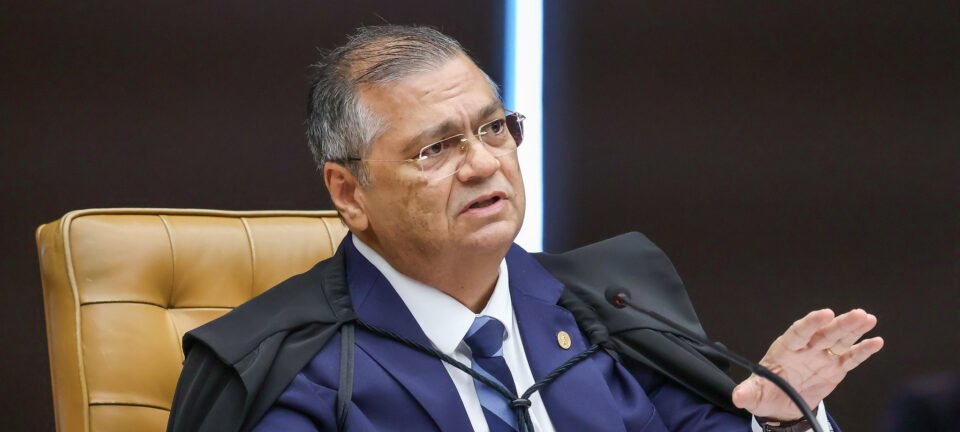 Funcionária de companhia aérea ameaça Flávio Dino de morte em aeroporto 2 ocrente 1779136468