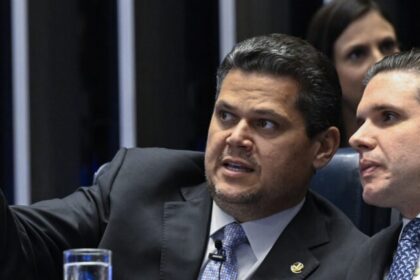 Câmara e Senado pedem ao STF retomada da Lei da Dosimetria suspensa por Moraes 10 ocrente 1779151762