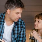 Menos de um terço dos pais nos EUA ora com frequência com os filhos, mostra levantamento 5 ocrente 1779158974
