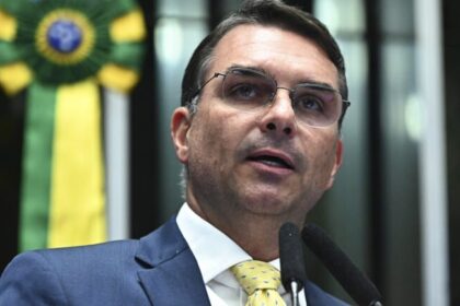 Oposição reage à PEC do fim da escala 6x1 e sugere pagamento por hora 14 ocrente 1779221985