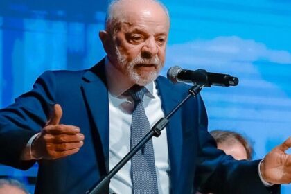 Lula garante que extinção da escala 6x1 será definida caso a caso 12 ocrente 1779223753