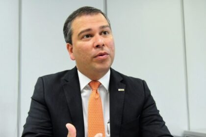 Ex-ministro Eugênio Aragão abandona defesa de ex-presidente do BRB preso na Papuda 20 ocrente 1779239996