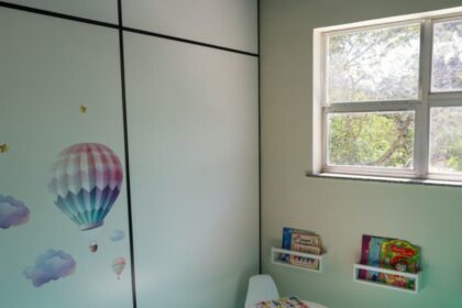 Câmara aprova projeto que torna hediondos crimes sexuais on-line contra menores e endurece penas 8 ocrente 1779259763