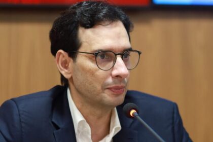 Relator adia entrega de parecer sobre PEC que proíbe escala 6x1 4 ocrente 1779278655