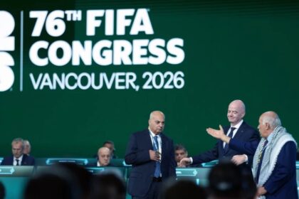 Recusa de dirigente palestino a aperto de mão com israelense provoca tensão na FIFA 8 ocrente 1779483932