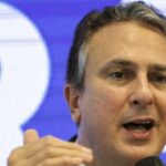 Camilo Santana cobra “humildade” de Lula para admitir reprovação nas pesquisas 5 ocrente 1779651312