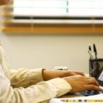Gastos com serviços externos fazem déficit saltar para US$ 5 bi, revela Banco Central 4 ocrente 1779800730